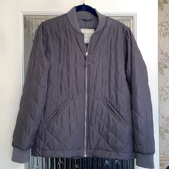 Abercrombie & Fitch Jackets & Blazers - ABERCROMBIE QUILTED BOMBER JACKET GRAY SIZE SMALL